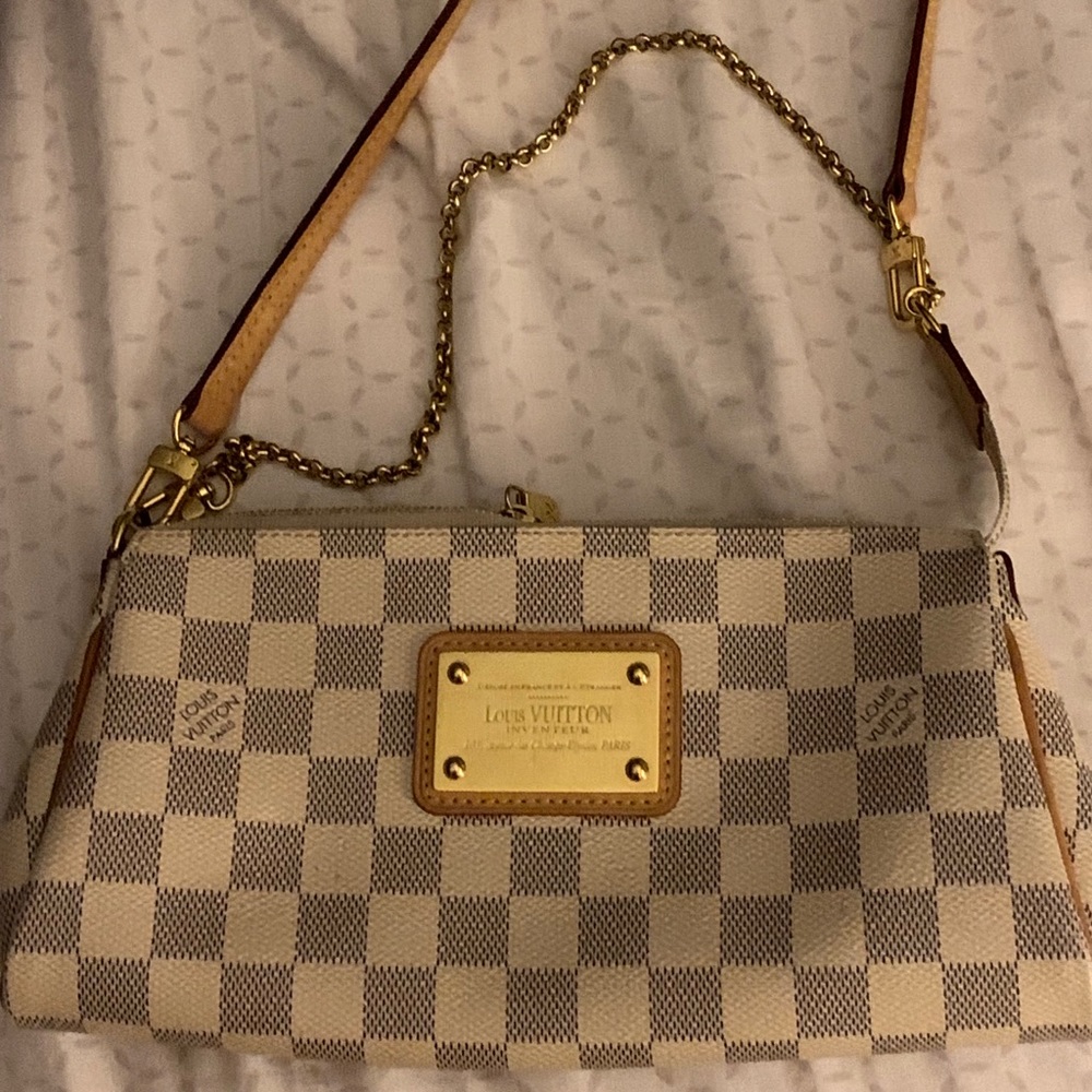 Louis Vuitton Eva clutch Crossbody